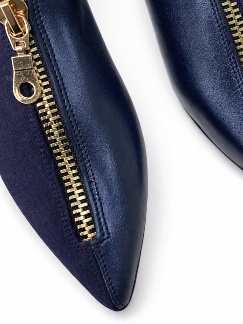 Zapato de cuero azul con cierre metálico Ray Azul - Pia Martini Chile